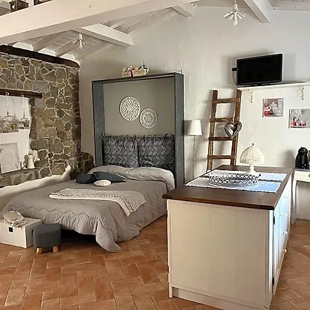 Roseddu Bed & Breakfast Bitti